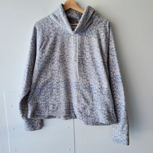 Old Navy Boxy Pullover Women's Size XXL Blue Animal Print